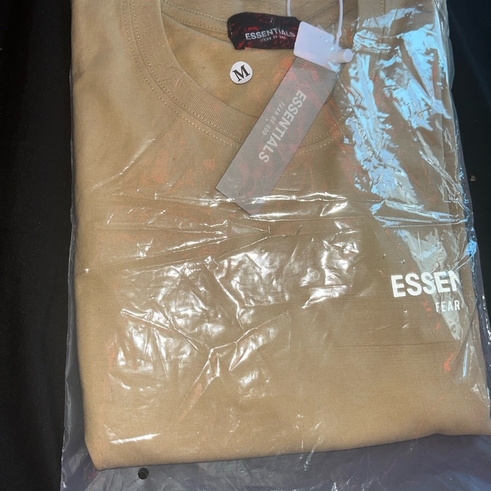 Essential shirt